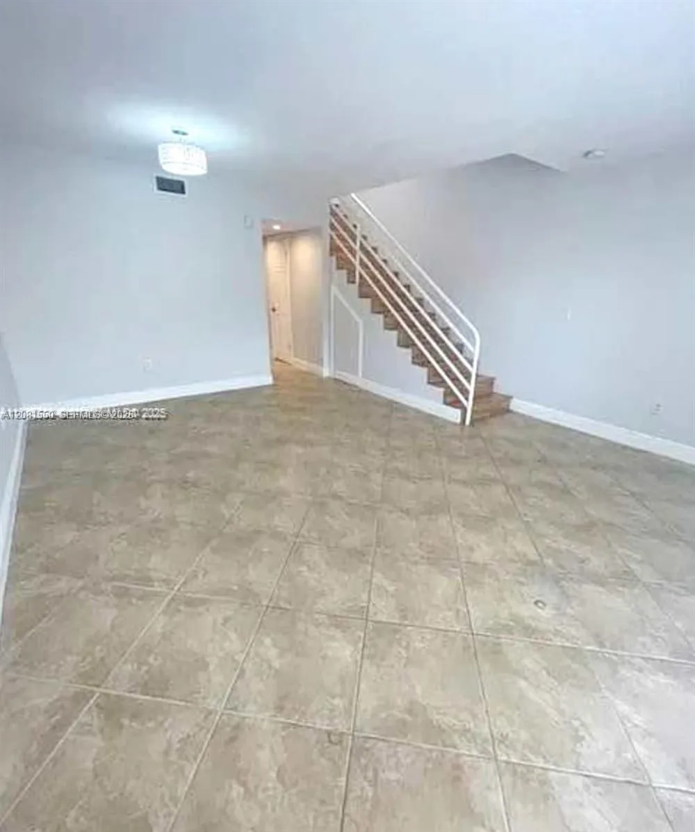 1990 SW 121st Ct #236 Miami, FL 33175