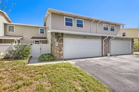 2446 S Vaughn Way #C