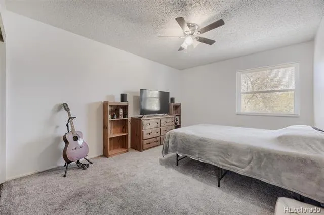 2446 S Vaughn Way #C Aurora, CO 80014