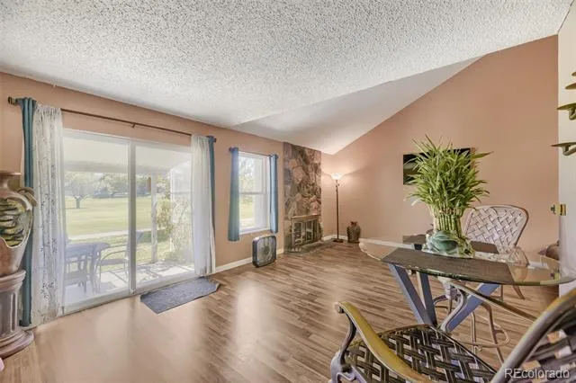 2446 S Vaughn Way #C Aurora, CO 80014