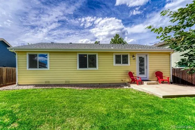 832 Pitkin Way Castle Rock, CO 80104