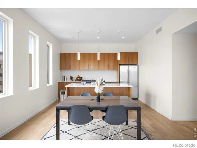 2752 Clay Street #404 Denver, CO 80211
