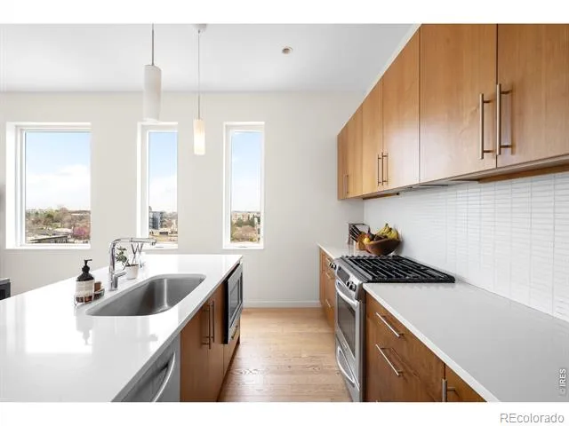 2752 Clay Street #404 Denver, CO 80211