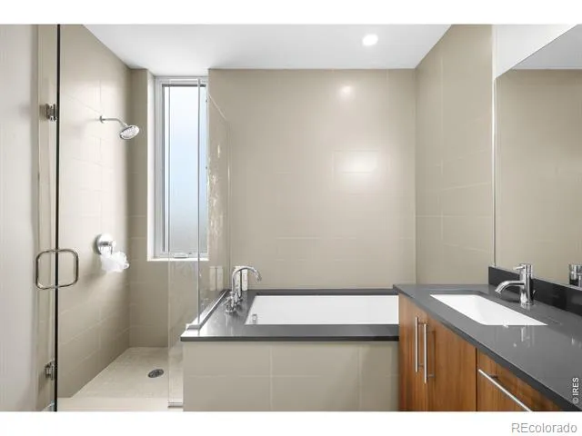 2752 Clay Street #404 Denver, CO 80211