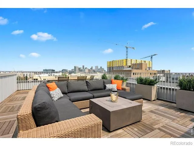 2752 Clay Street #404 Denver, CO 80211