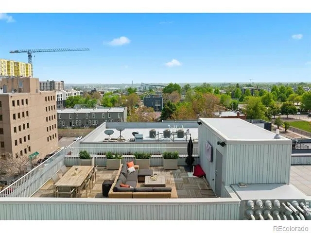 2752 Clay Street #404 Denver, CO 80211