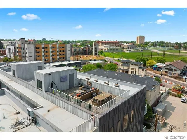 2752 Clay Street #404 Denver, CO 80211