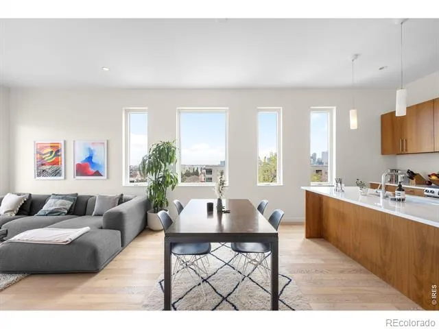 2752 Clay Street #404 Denver, CO 80211
