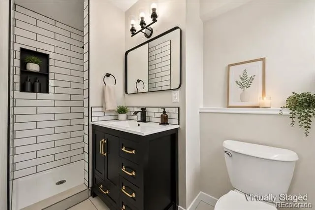 2560 Brentwood Street Denver, CO 80214