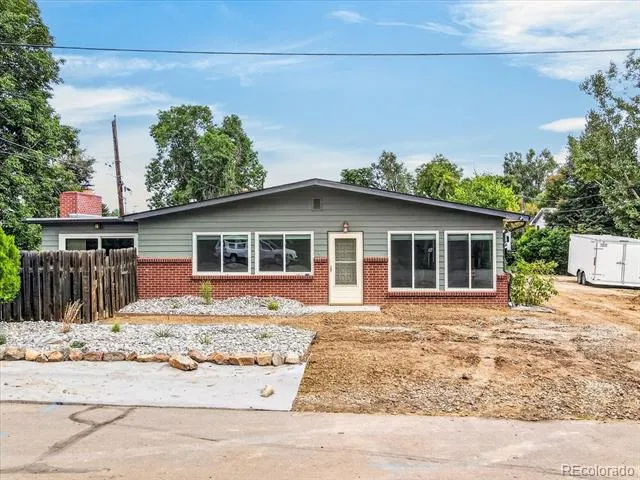 2560 Brentwood Street Denver, CO 80214
