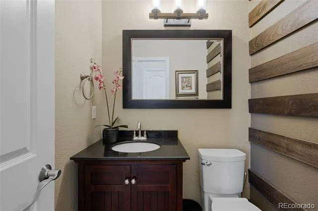 6263 Vacquero Circle Castle Pines, CO 80108