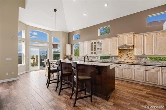 6263 Vacquero Circle Castle Pines, CO 80108