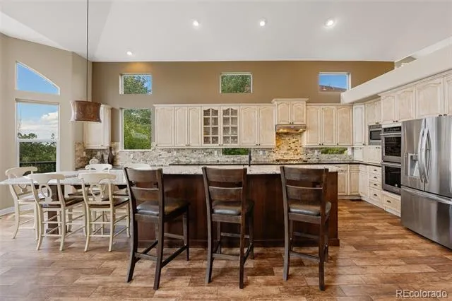 6263 Vacquero Circle Castle Pines, CO 80108
