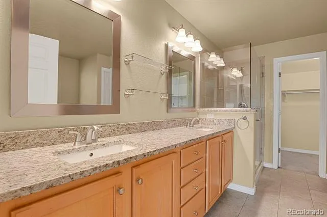18129 E Caley Circle Aurora, CO 80016