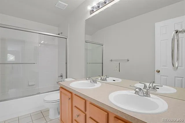 18129 E Caley Circle Aurora, CO 80016