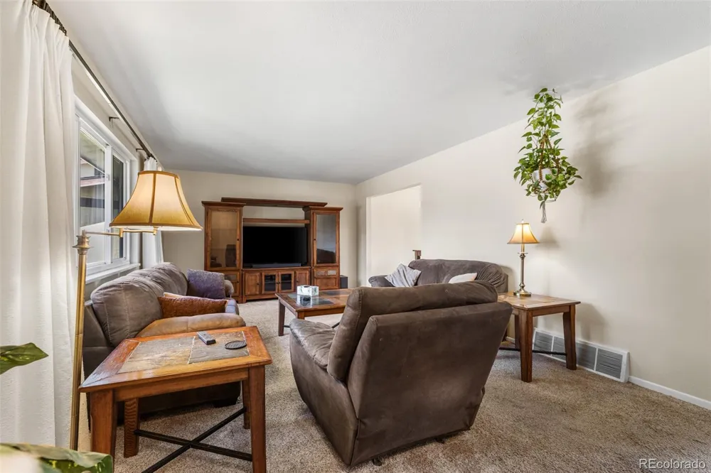 4176 Hidden Circle Colorado Springs, CO 80917