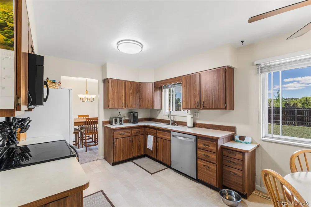 4176 Hidden Circle Colorado Springs, CO 80917