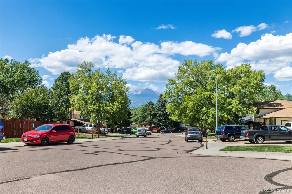 4176 Hidden Circle Colorado Springs, CO 80917