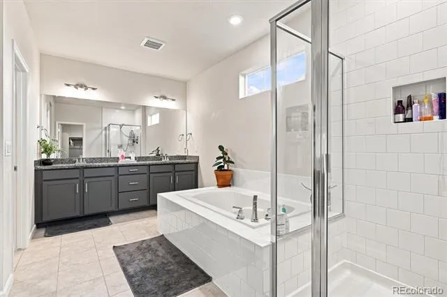 3433 Gold Bug Court Aurora, CO 80019