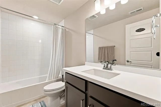 3433 Gold Bug Court Aurora, CO 80019