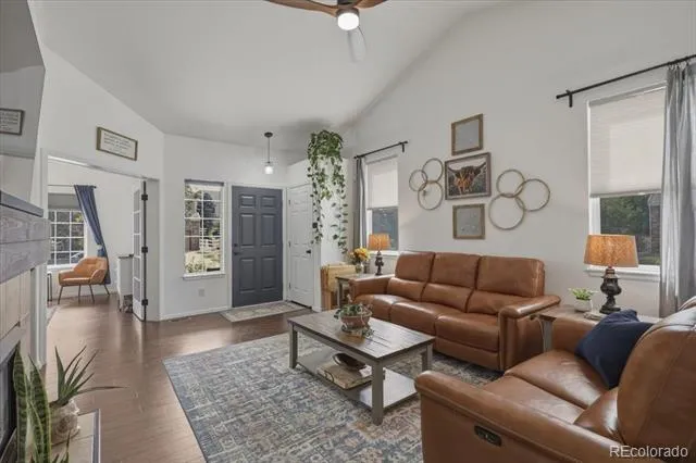 24669 E Wyoming Circle Aurora, CO 80018