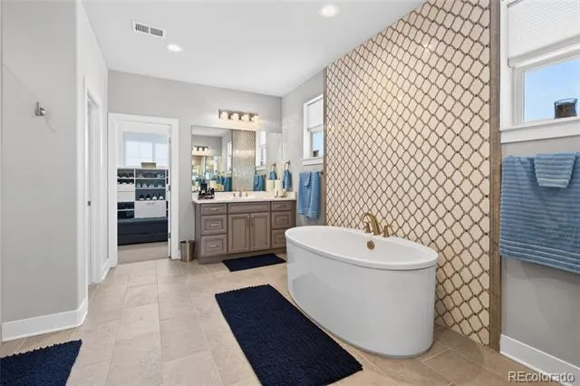 14072 Jersey Circle Thornton, CO 80602