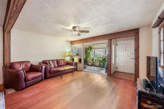 3326 W Kiowa Street Colorado Springs, CO 80904