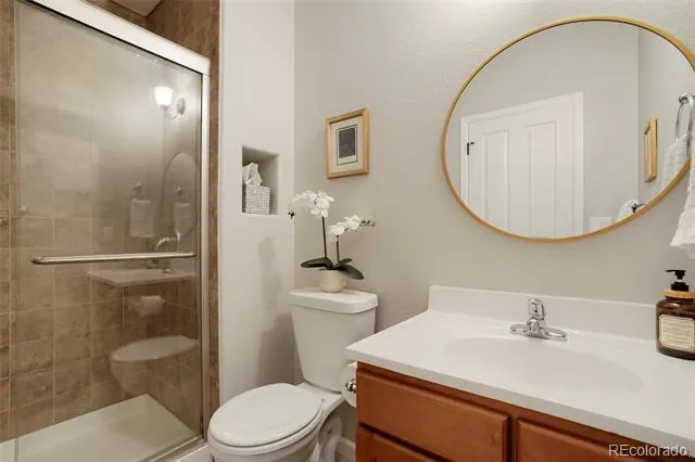 6659 Esperanza Drive Castle Pines, CO 80108