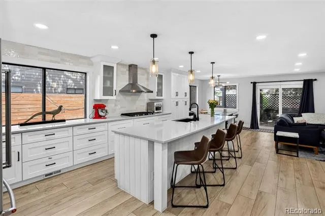 540 S Forest Street #H Denver, CO 80246