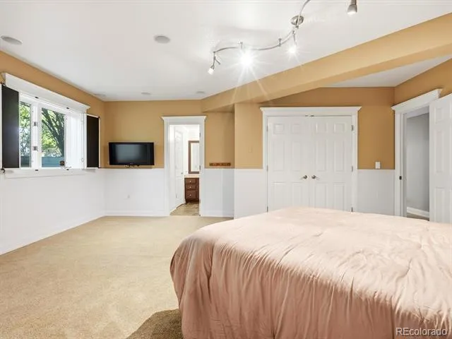 57 E Oak Hills Drive Castle Rock, CO 80108