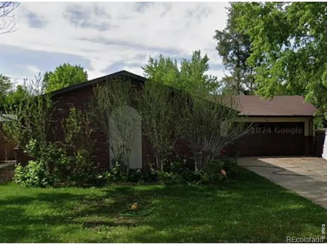 925 Bragg Place Longmont, CO 80501