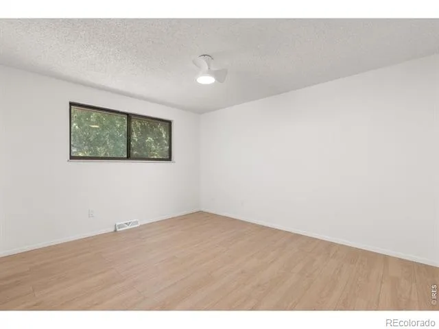 925 Bragg Place Longmont, CO 80501