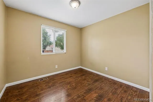 10668 W Ida Avenue Littleton, CO 80127
