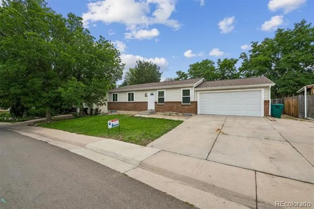 10668 W Ida Avenue Littleton, CO 80127