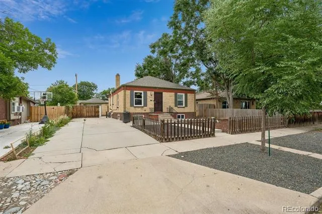 1540 Tamarac Street Denver, CO 80220