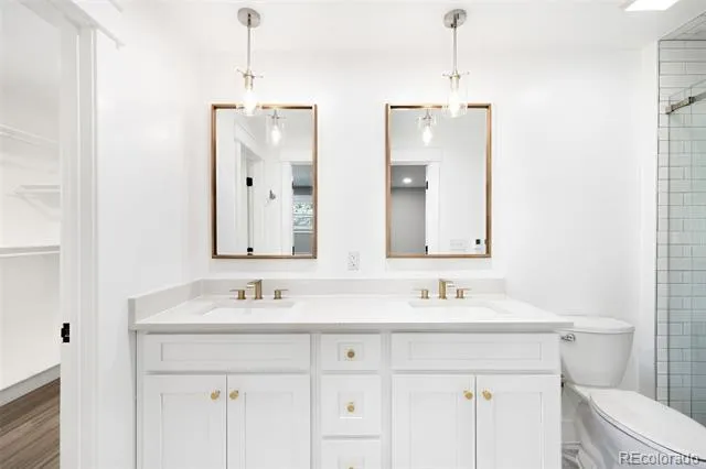 4015 S Olive Street Denver, CO 80237