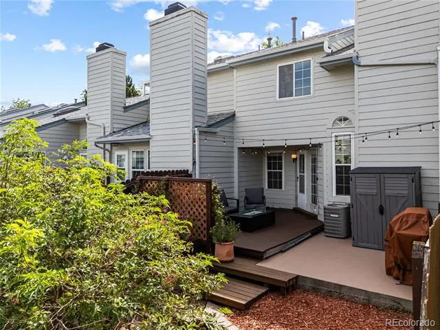 6883 S Dover Way Littleton, CO 80128