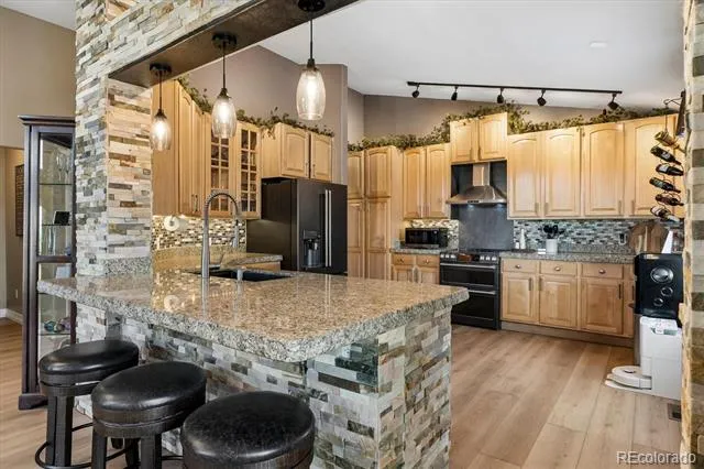 9646 Westbury Way Highlands Ranch, CO 80129
