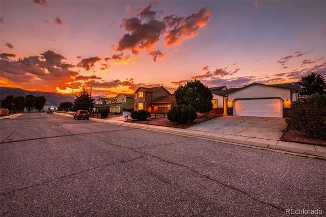 950 Withington Drive Colorado Springs, CO 80911
