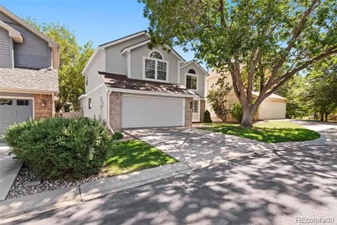 438 W Jamison Place