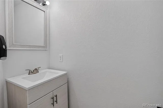 4300 Danube Way Denver, CO 80249