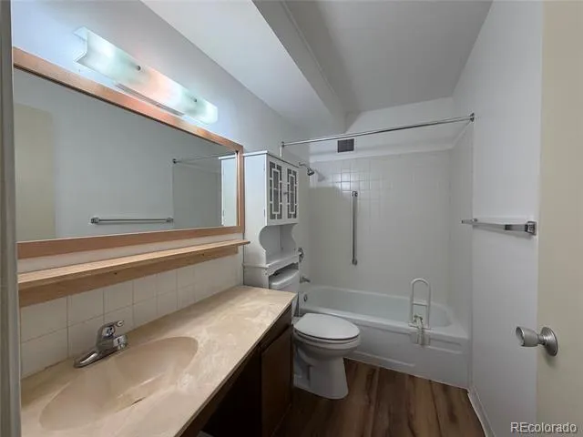 665 S Alton Way #2A Denver, CO 80247