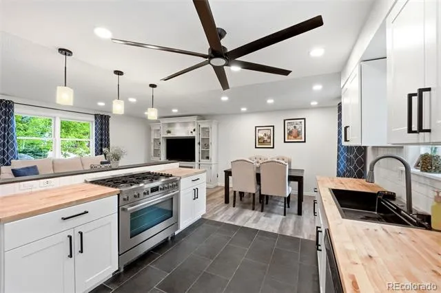 7724 S Hoyt Street Littleton, CO 80128