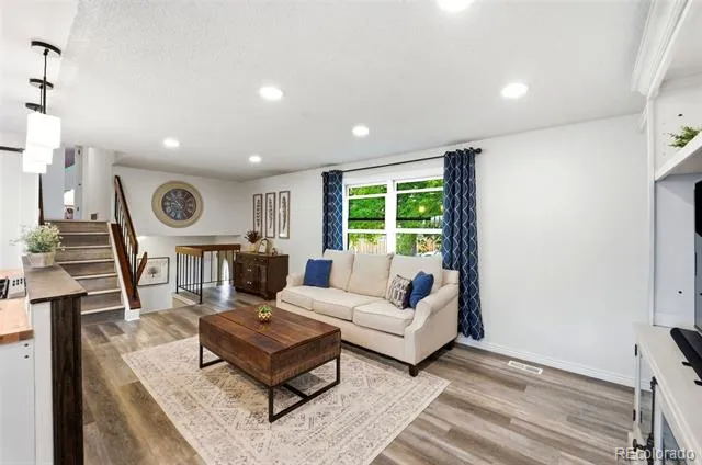 7724 S Hoyt Street Littleton, CO 80128