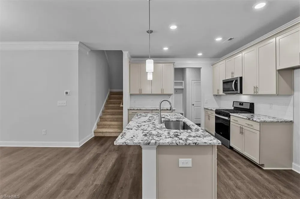 219 Stamm Drive Greensboro, NC 27455