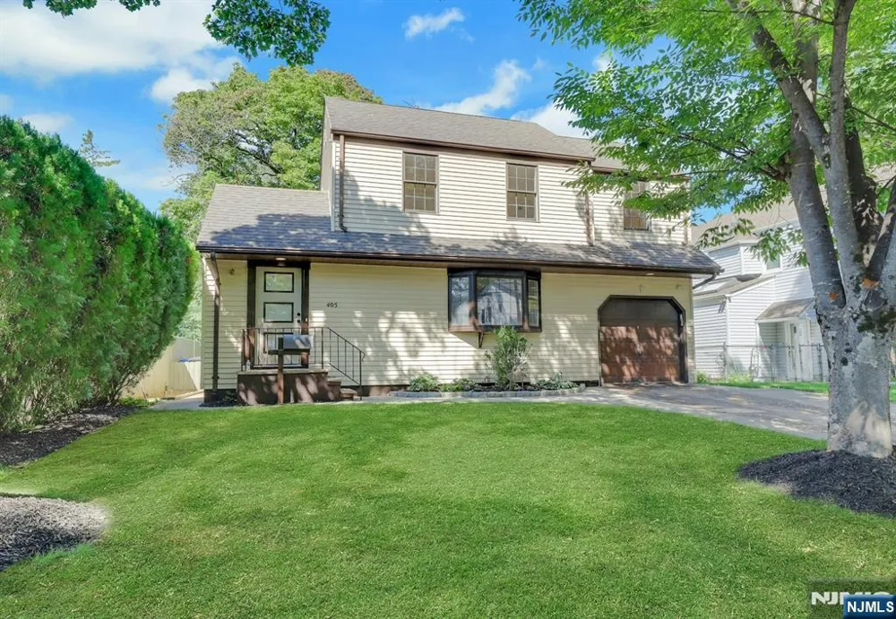 405 Terhune Avenue Paramus, NJ 07652