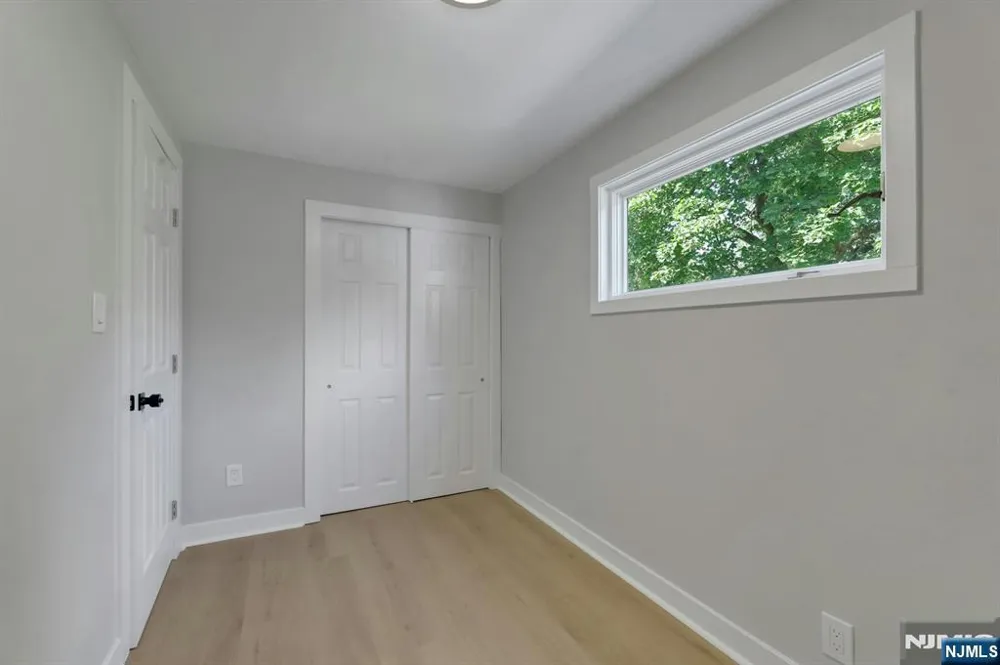 405 Terhune Avenue Paramus, NJ 07652