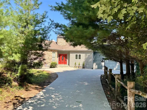 1228 Ugugu Drive