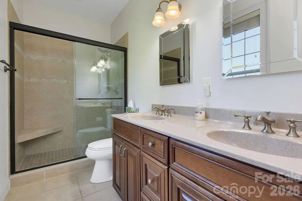 1228 Ugugu Drive Brevard, NC 28712