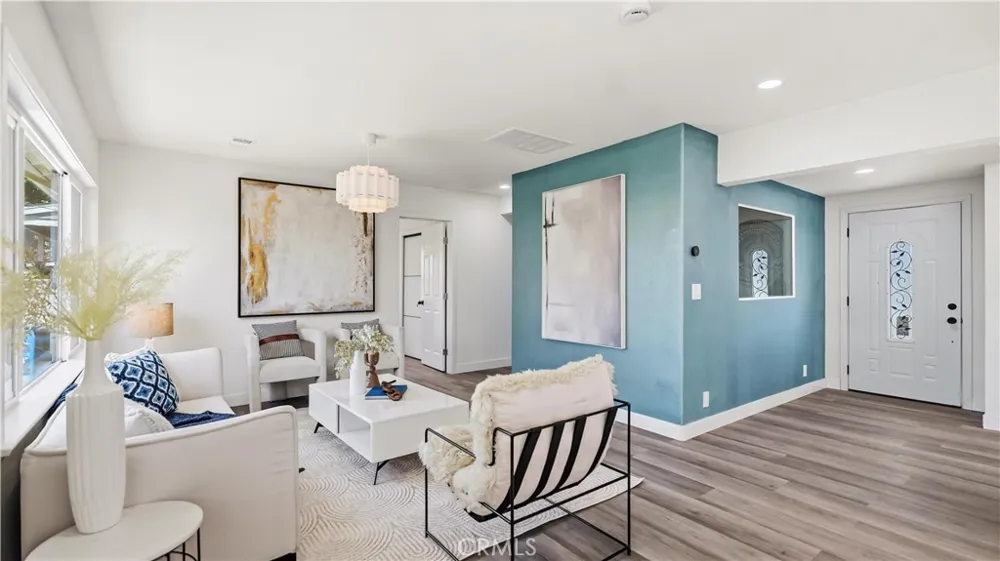 13119 Purche Gardena, CA 90249